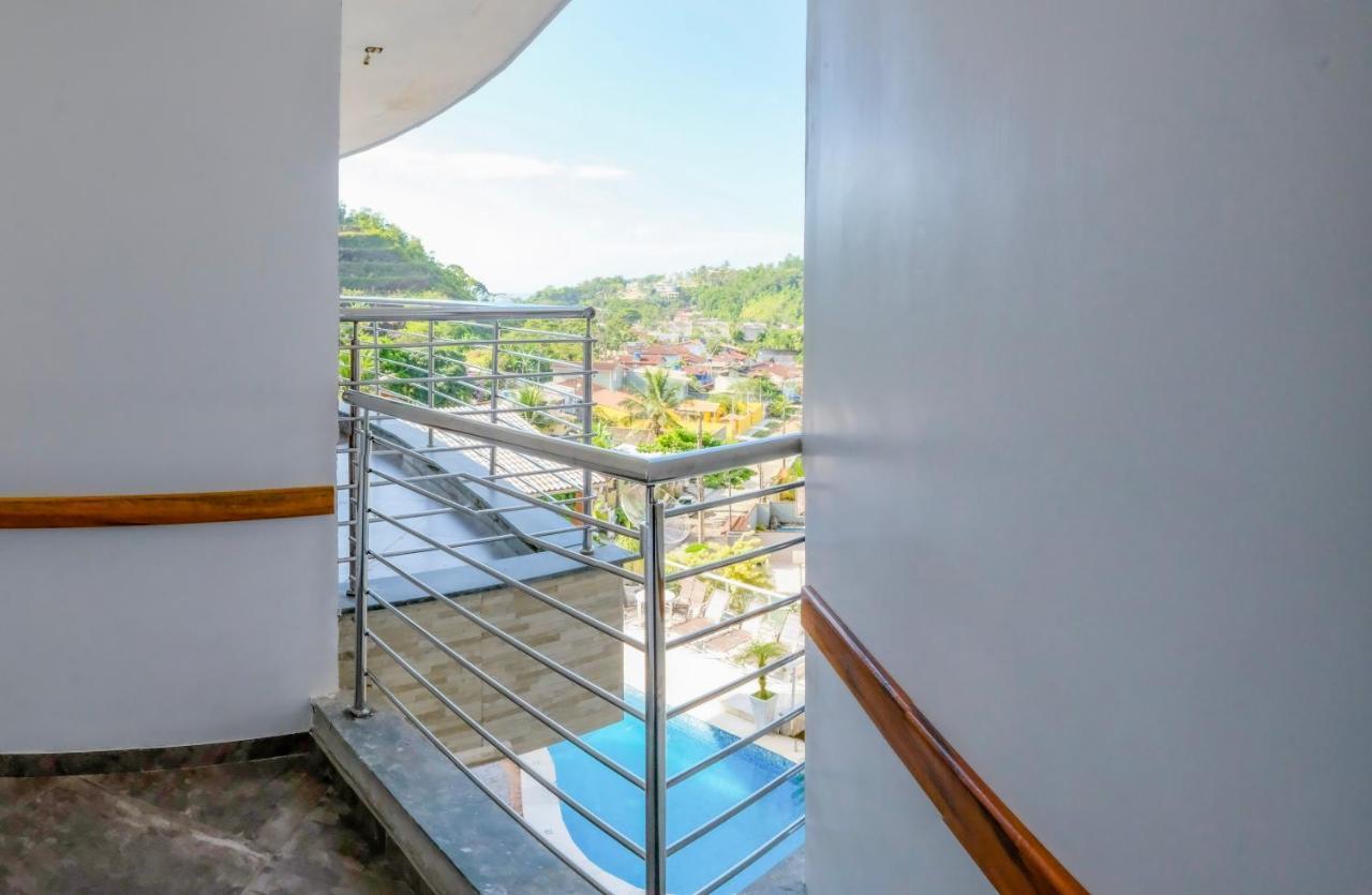 Hospedaria Vitoria Mar Ubatuba Extérieur photo